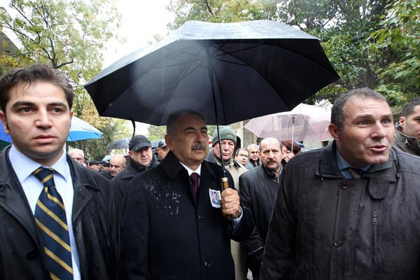 Esrarengiz MİT'çiye askeri tören! - Resim: 4