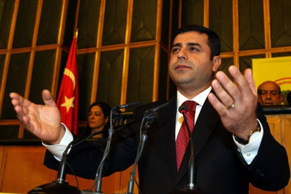 BDP Grubu'nda gözyaşı aktı! - Resim: 2