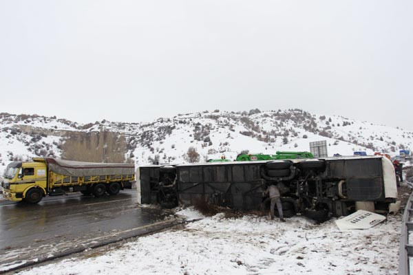 Ankara'da korkunç kaza - Resim: 1