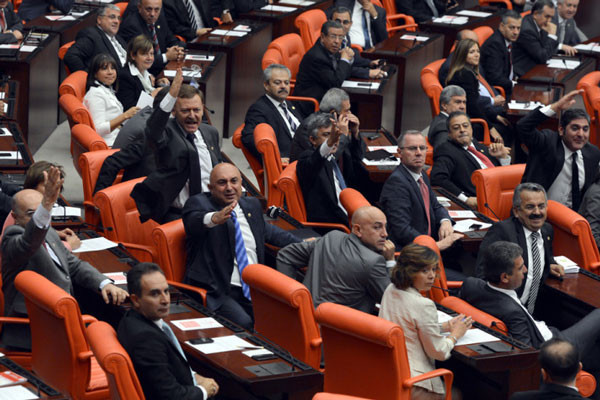 Mecliste Suriye savaşı - Resim: 3