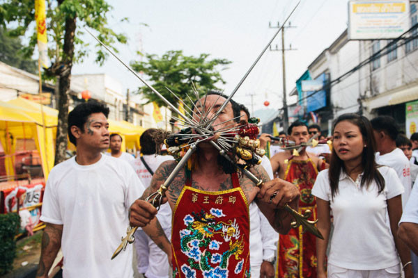 Böyle vahşi festival görmediniz - Resim: 1