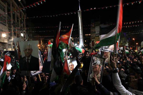 Filistin nefesini tuttu oylamayı takip etti - Resim: 3