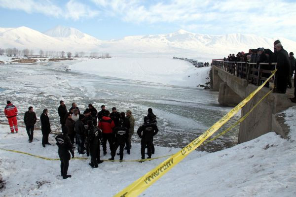 Sıfırın altında zorlu arayış - Resim: 1