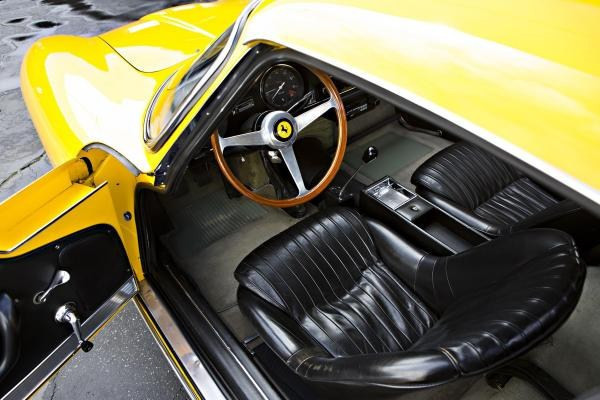 Nostaljik Ferrariler'in fiyatları dudak uçuklatıyor - Resim: 2