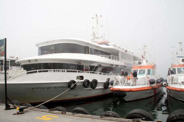 2 yolcu teknesi çarpıştı - Resim: 8