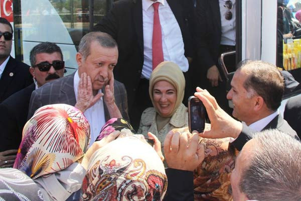 Başbakan Erdoğan Rize'de böyle görüntülendi - Resim: 2