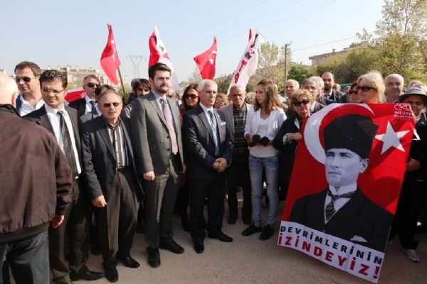 Tahribat yapanları kınıyorum - Resim: 3