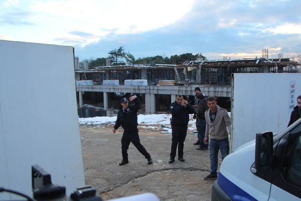 Başbakan'ın evinin yakınında patlama: 1 ölü - Resim: 1