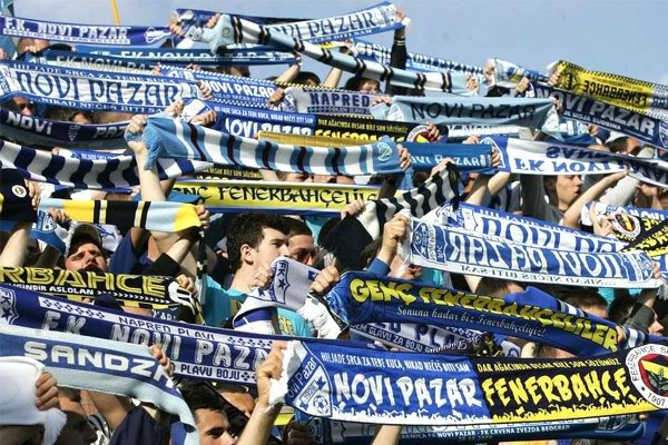 Sırbistan’da Fenerbahçe ve Türk Bayrakları dalgalanıyor - Resim: 1