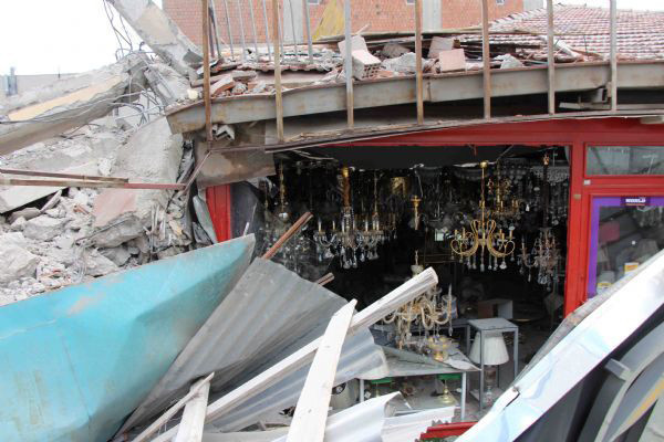 Ankara'da korkutan göçük - Resim: 2