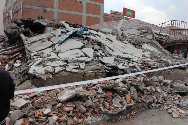 Ankara'da korkutan göçük - Resim: 3