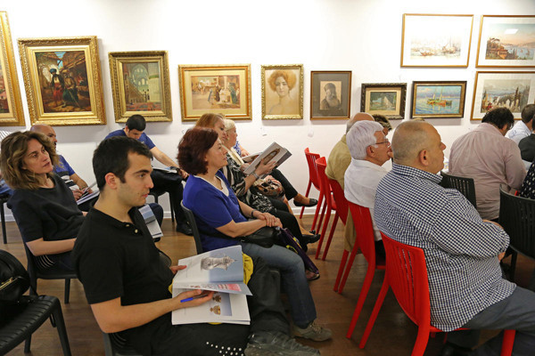  Latife Hanım'ın özel eşyaları satıldı - Resim: 2