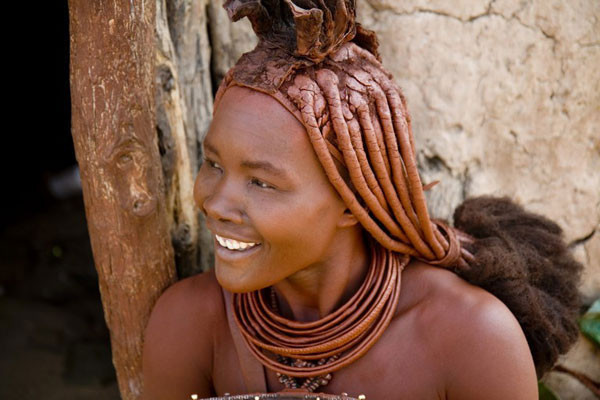 Bu kadınlar çıplak geziyor çünkü... - Resim: 4