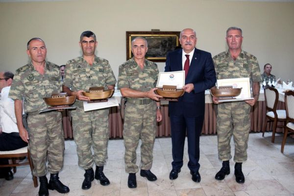 700 bin kişi yerinden edildi! - Resim: 4