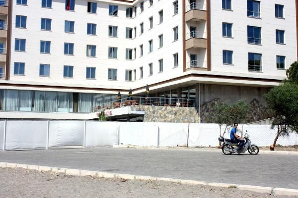 Tatilcilerden paravana tepki - Resim: 2