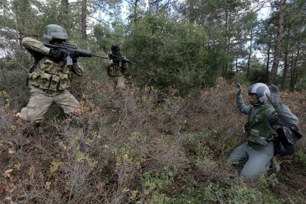 Geride asker bırakmak yok! - Resim: 3