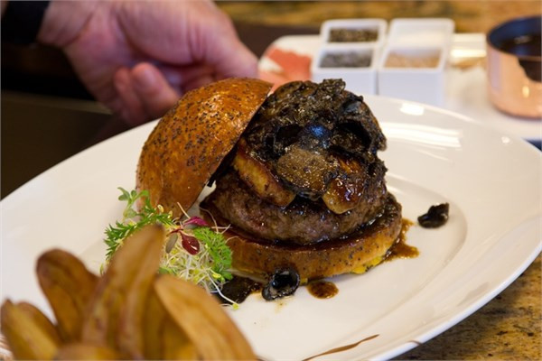 Dünyanın en pahalı hamburgerleri - Resim: 1