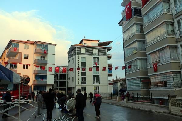 Kışladaki kazada yaralanan asker hastanede şehit oldu - Resim: 4