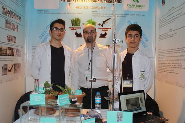 Yaraları anında yok eden mucizevi buluş! Vanlı öğrencilerden 'organik yara bandı' - Resim: 3