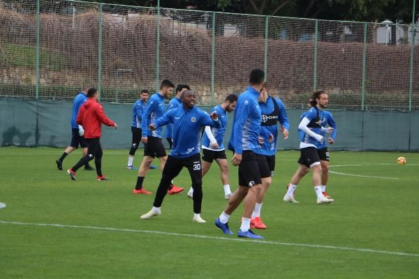 Sergen Yalçın: Hedef vermek yerine önümüzdeki maçı kazanmak istiyoruz - Resim: 2