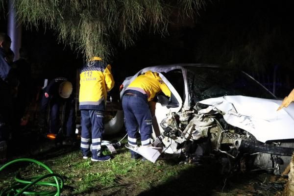 Antalya'da makas atan sürücü sıkıştırınca bariyerlere çarpıp öldü - Resim: 4