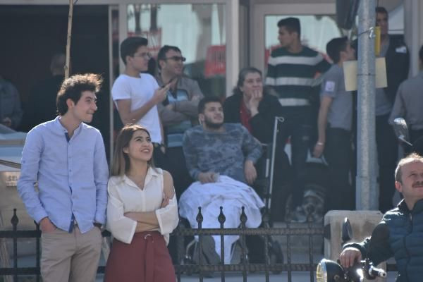 Kendini jiletleyip intihara kalkıştı: Konyalılar böyle izledi! - Resim: 4