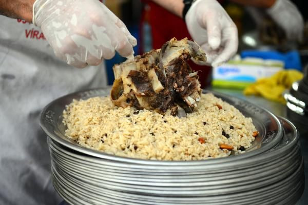 Adana'da aşiret yemeğinde 400 kilo et tüketildi - Resim: 2