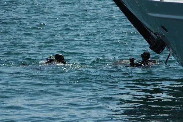 İstanbul Arnavutköy sahilinde ceset merakı - Resim: 2