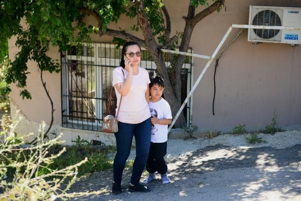 Adana'da otomobil sulama kanalına uçtu - Resim: 3