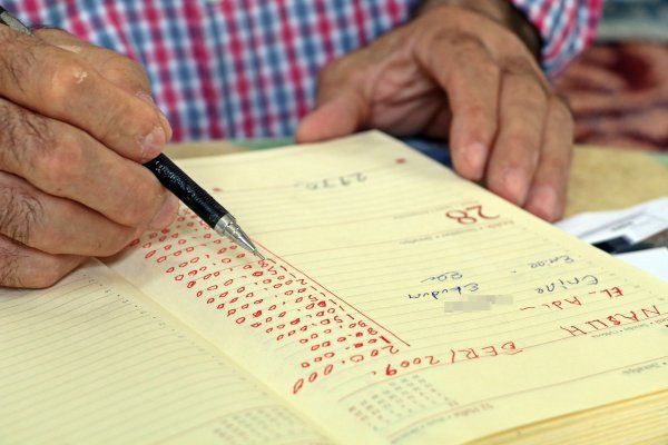 Antalya’da 130 bin lira dolandırılan Nasuh Özer'den veresiye aşk defteri - Resim: 2