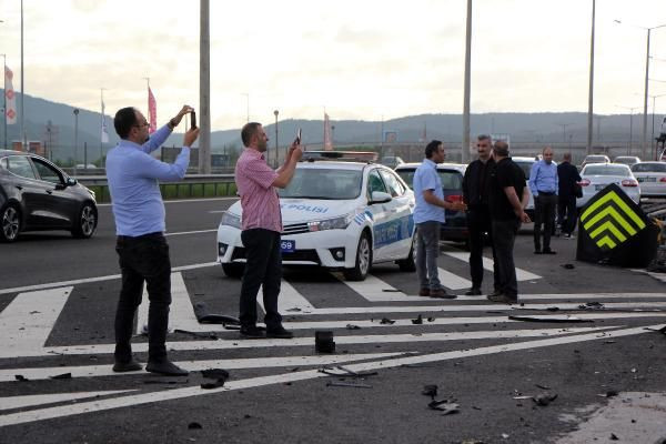Bolu'da TIR'a çarpan lüks araç hurdaya döndü 1 ölü 1 yaralı - Resim: 3