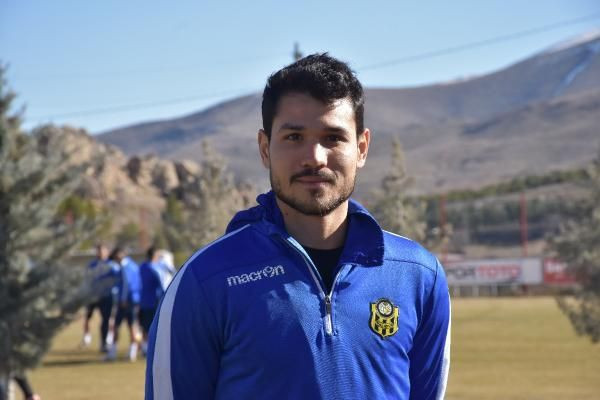 Ertaç Özbir Beşiktaş ile anlaştı soluğu askerde aldı - Resim: 2