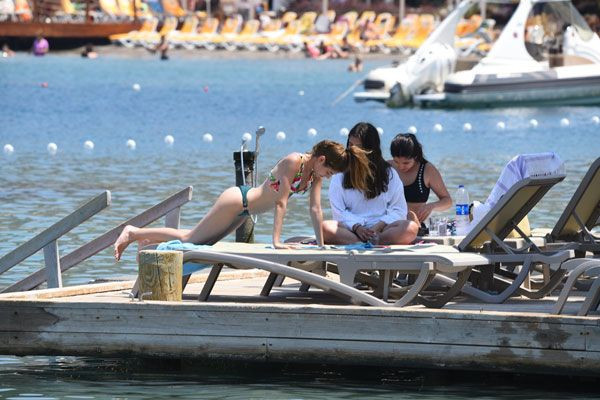 Zalim İstanbul'un genç yıldızı Simay Barlas fit vücuduyla dikkat çekti - Resim: 3