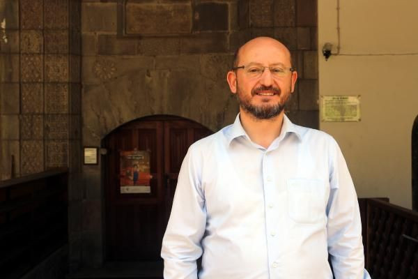 Fatih Sultan Mehmet'in namaz kıldığı 873 yıllık Ulu Cami hala ayakta - Resim: 2