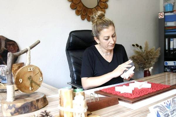 Atıkları değerlendirdi! Adını verdiği tasarımlarla adını duyurdu - Resim: 4