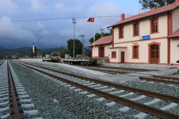 İlk kazmayı Atatürk vurmuştu yenilenen hat yeniden açılıyor - Resim: 3