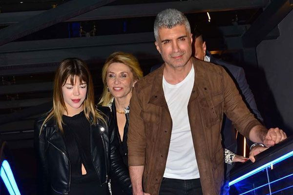 Özcan Deniz ve Feyza Aktan'ın yeni görüntüsü olay oldu! Boşanmışlardı ama... - Resim: 3