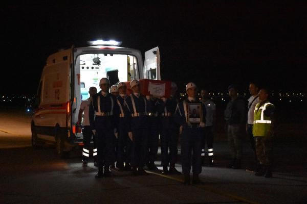 Şehit Binbaşı Akkuş, memleketi Samsun'a uğurlandı - Resim: 3