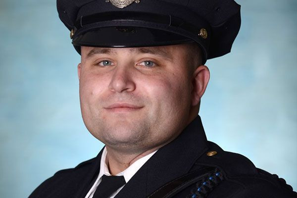 6 haftalık bebeği kurtarmayı başardı! Polis memuru ülkede kahraman ilan edildi - Resim: 4