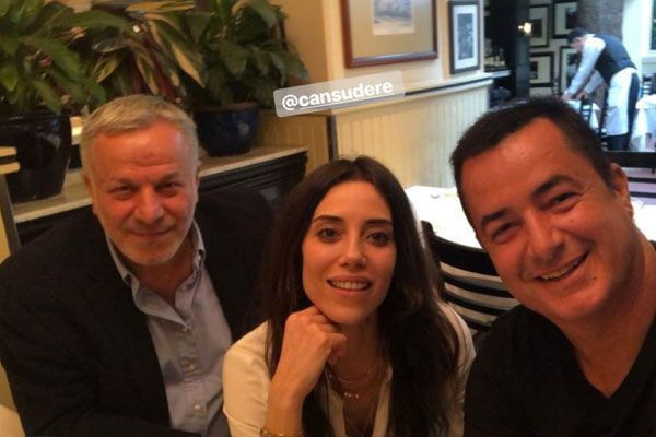 Fox TV bombayı patlatmaya hazırlanıyor! Tv8 hayalleri suya düşen Cansu Dere'ye teklif - Resim: 1