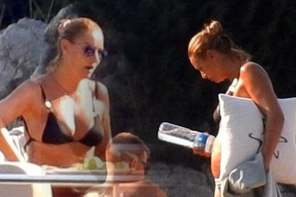 Yağmur Atacan'a sinirlendi Pınar Altuğ su şişesini kafasına vurarak uyardı - Resim: 3