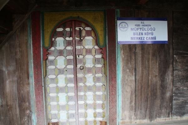 Rize'de 500 yıllık çivisiz cami! Temizleyen cennete gider diyorlar - Resim: 2