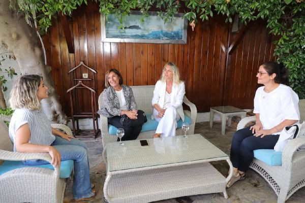 Kılıçdaroğlu İmamoğlu ve Demirtaş'ın eşleri buluştu - Resim: 1