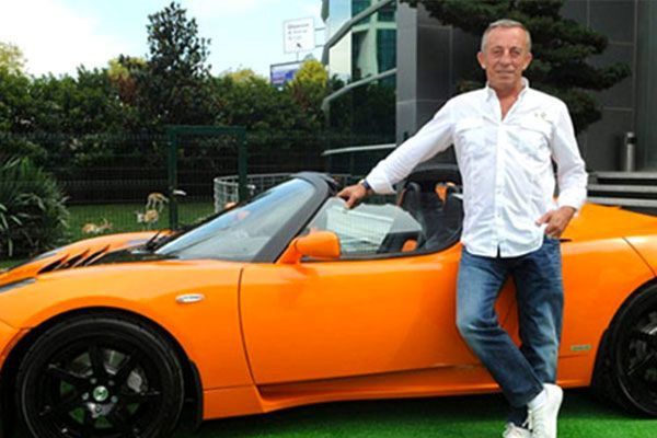 Ali Ağaoğlu milyonluk arabalarını neden satıyor? Mali açıdan sıkıntıda deniyor - Resim: 2