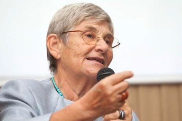 Canan Karatay'dan ezber bozan tavsiye: Kurtlu elma yiyin - Resim: 4