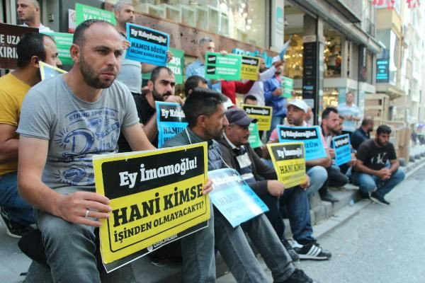 İBB'de işten çıkarılan işçiler CHP İl binası önünde oturma eyleminde! - Resim: 2