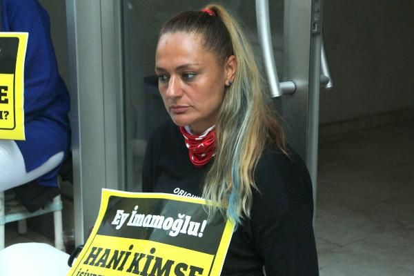 İBB'de işten çıkarılan işçiler CHP İl binası önünde oturma eyleminde! - Resim: 3