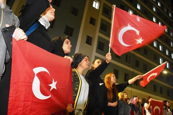 'Barış Pınarı Harekatı'na asker selamı! Kız öğrencilerden destek - Resim: 3