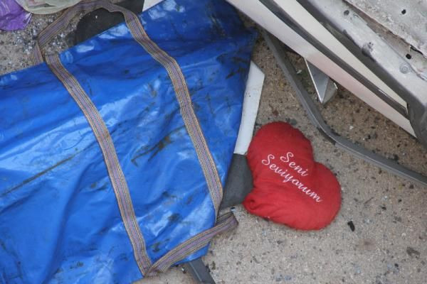 Adana'da korkunç kaza! Otomobil alt geçide düştü ölü ve yaralılar var - Resim: 4