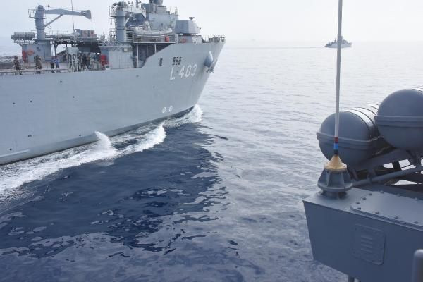 SAT komandolarından dikkat çeken tatbikat - Resim: 4